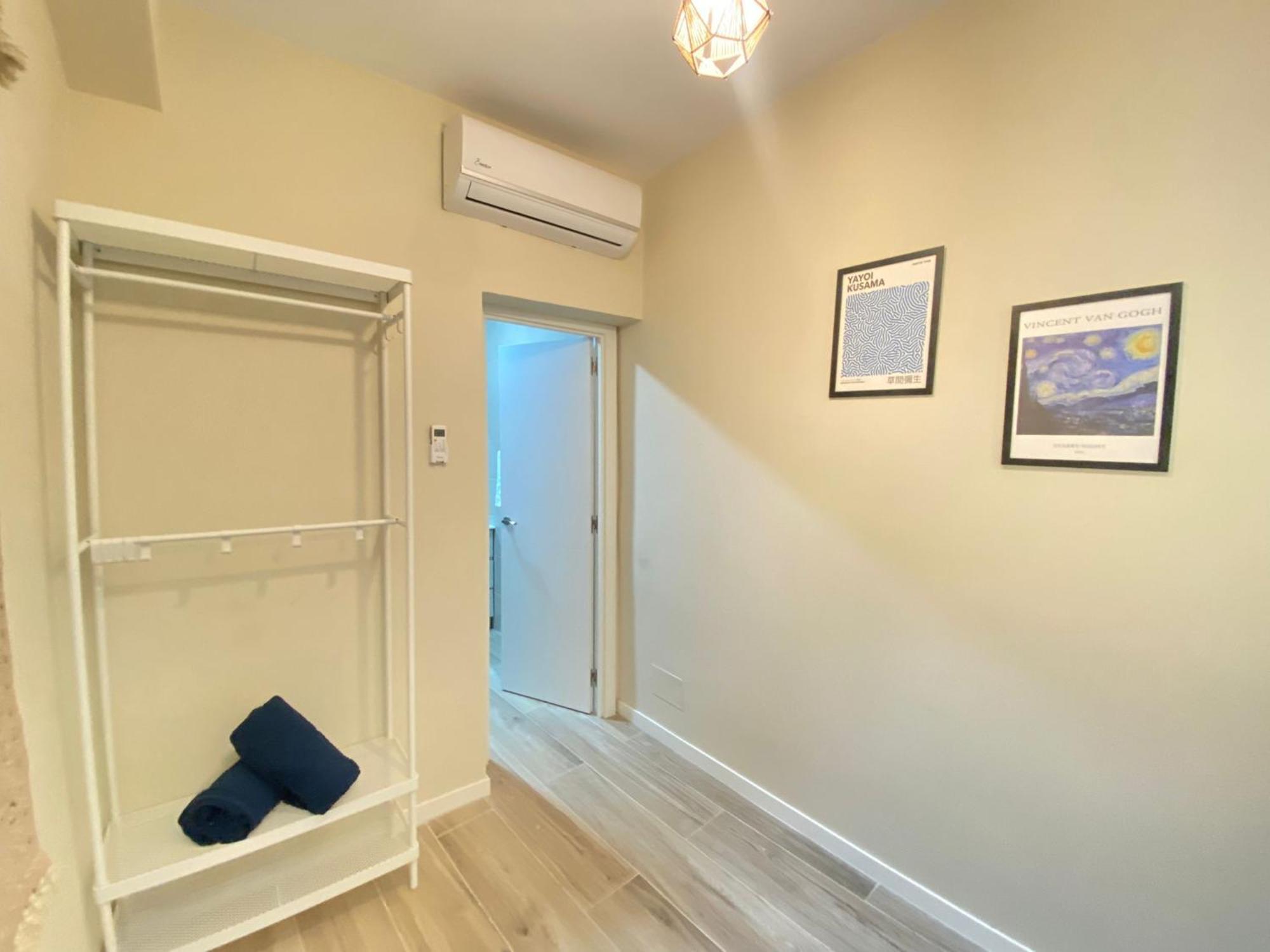 Estudios Gran Via Apartment Madrid