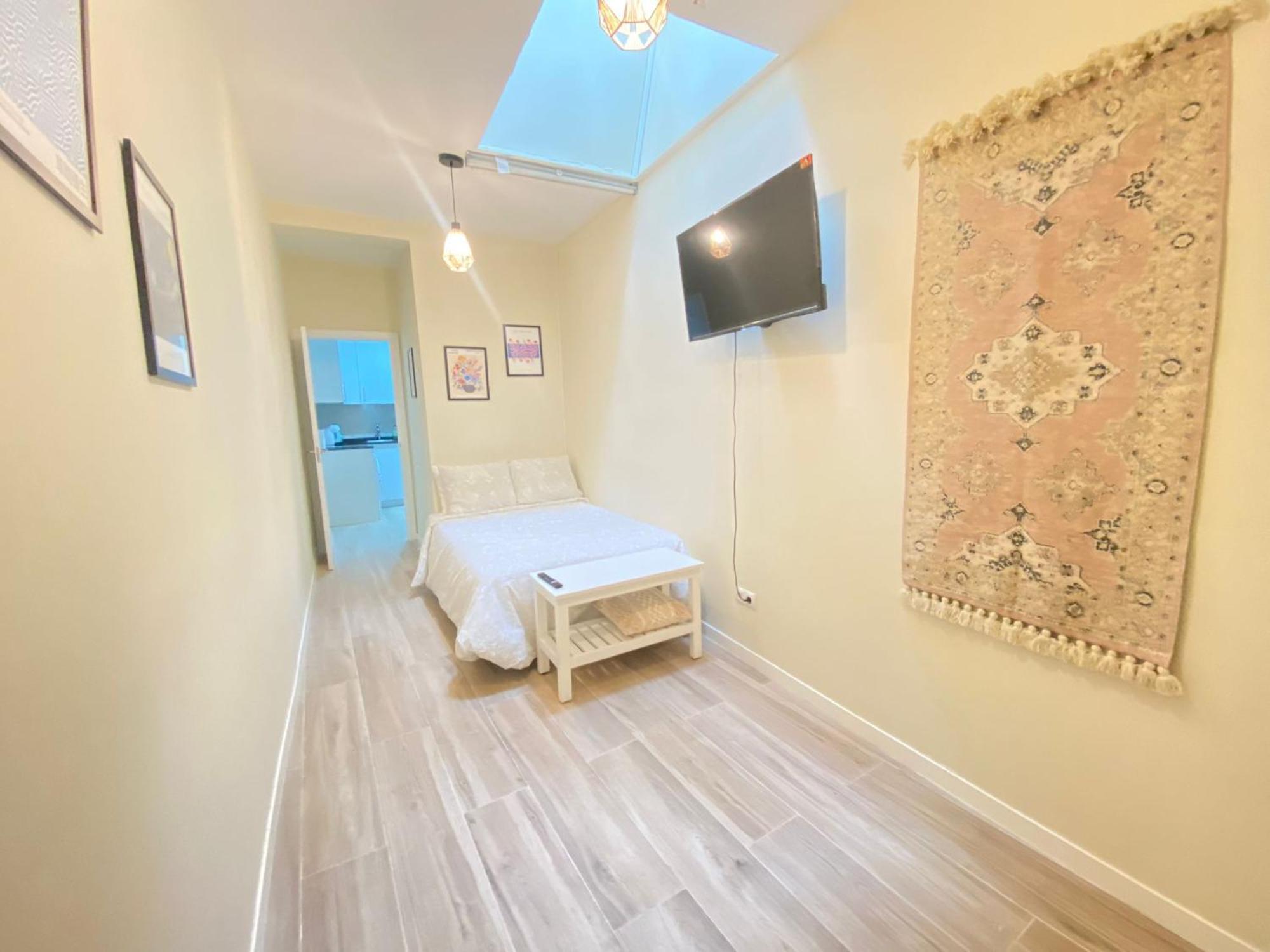 Estudios Gran Via Apartment