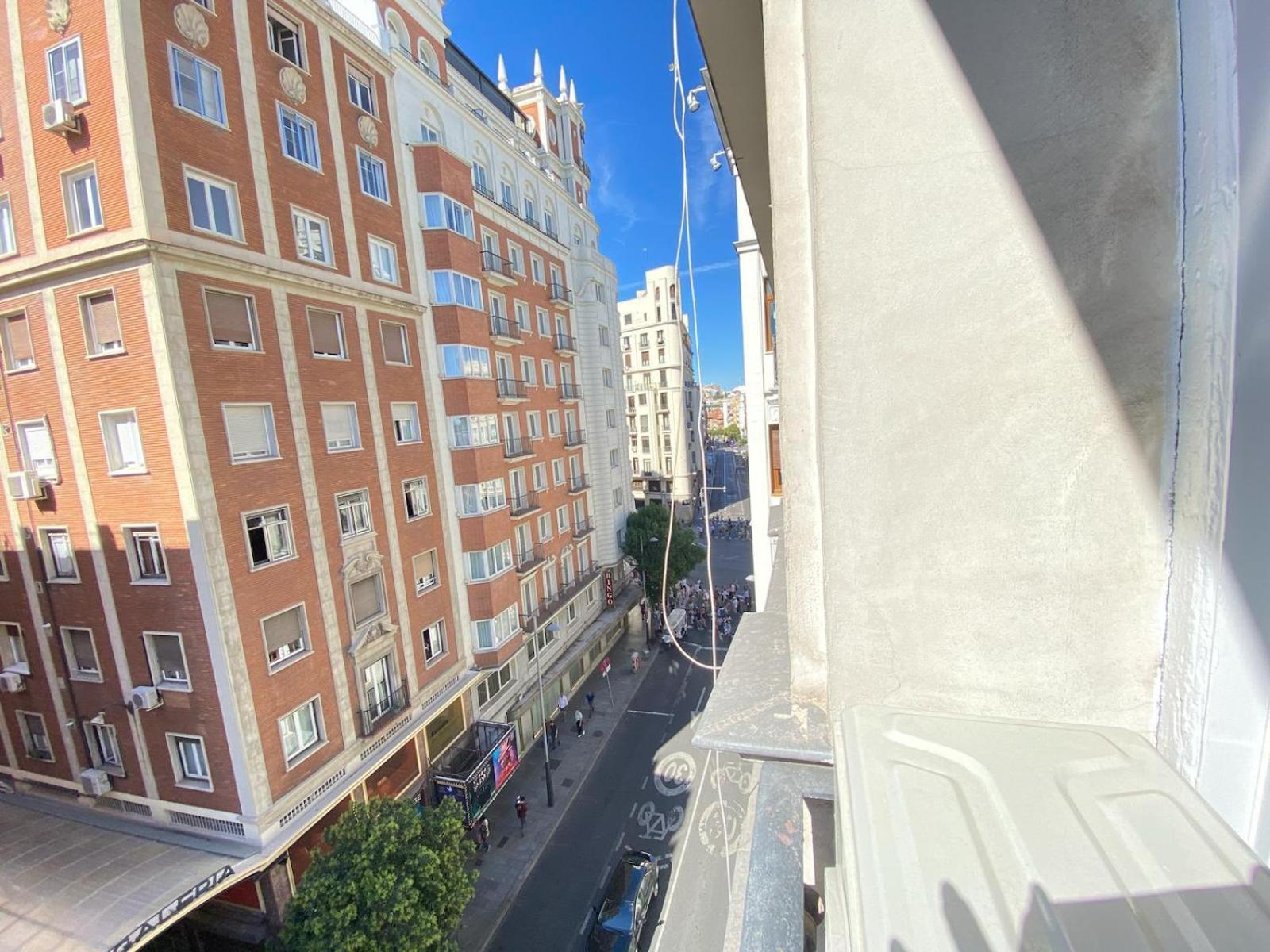 Estudios Gran Via Apartment