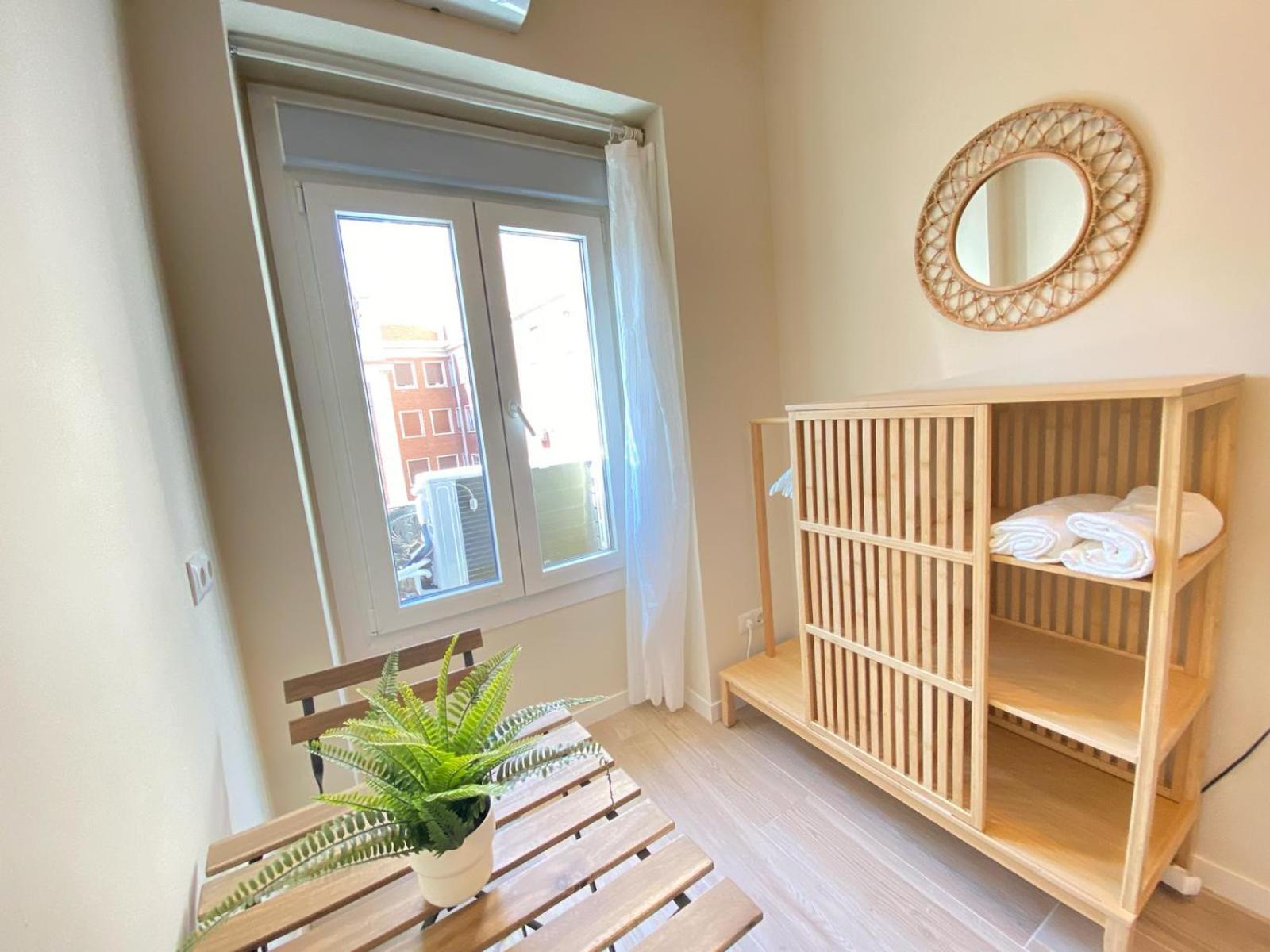 Estudios Gran Via Apartment