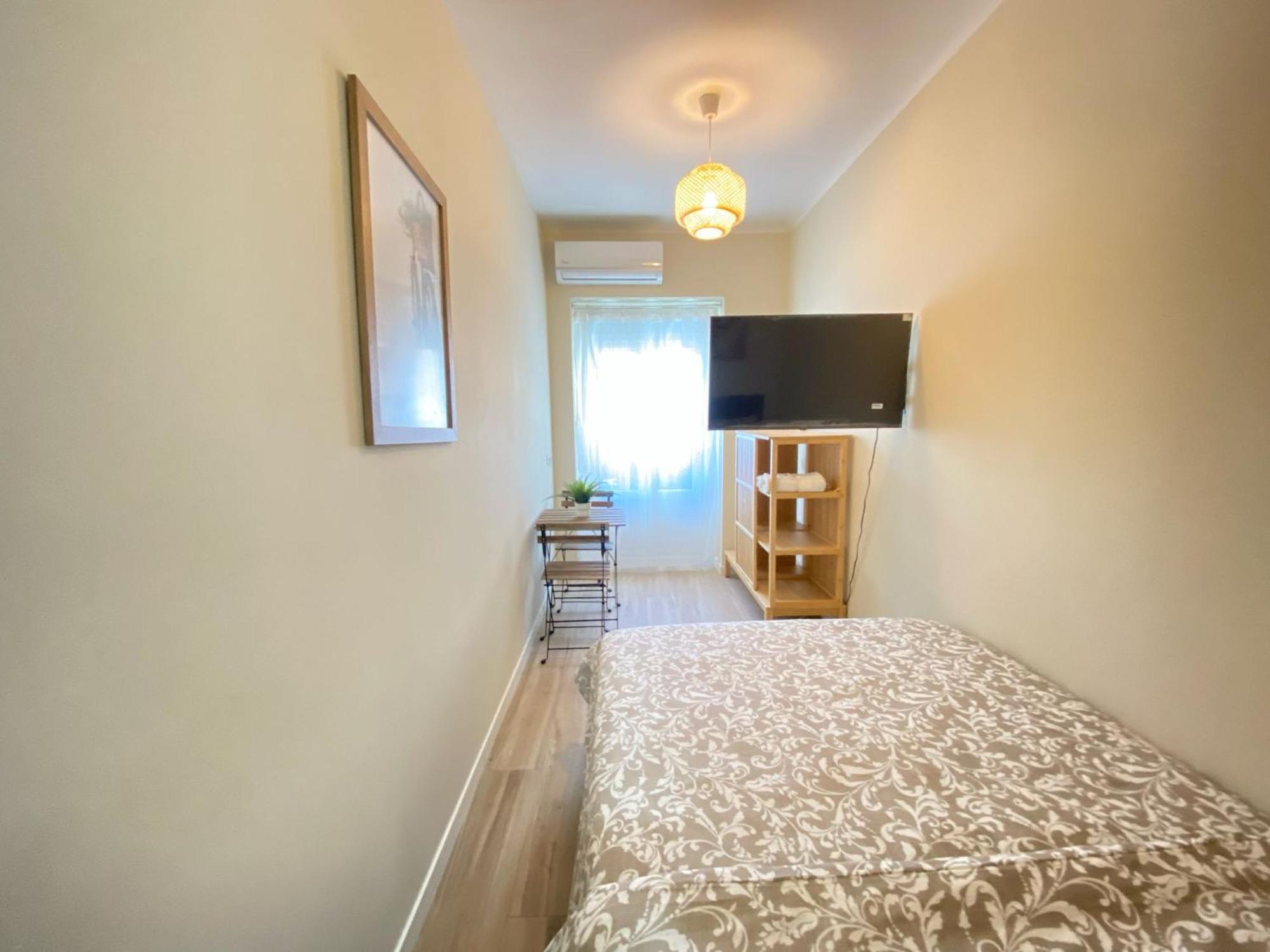 Estudios Gran Via Apartment Madrid
