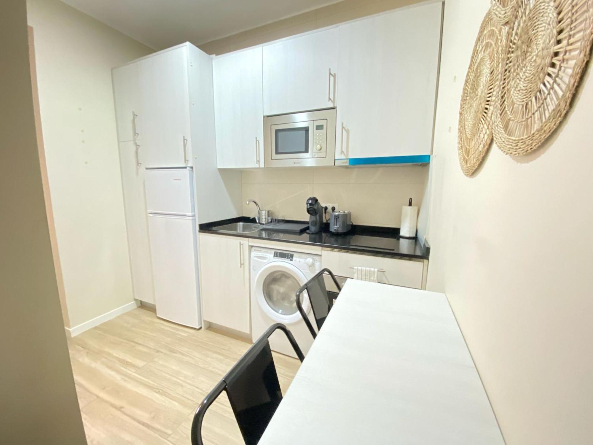 Estudios Gran Via Apartment Madrid